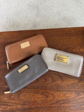 Marc Marc Jacob’s & Michael Kors Leather Zip Around Wallets-Tan/Taupe/Chocolate